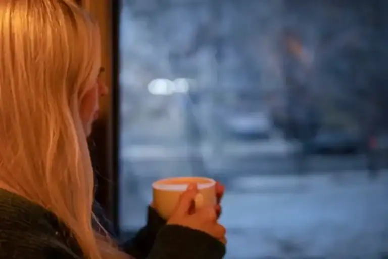 7 Things To Do On A Cold Saturday (that don’t involve mindless scrolling)